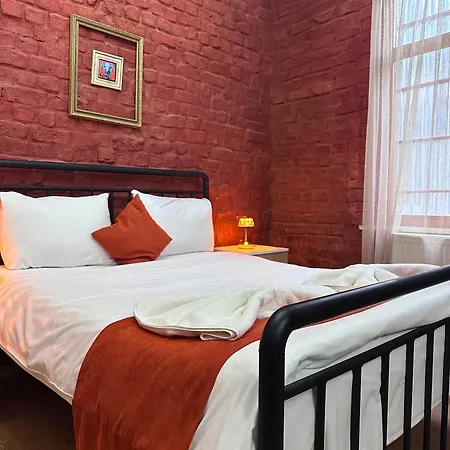 1826 Heritage House 3*